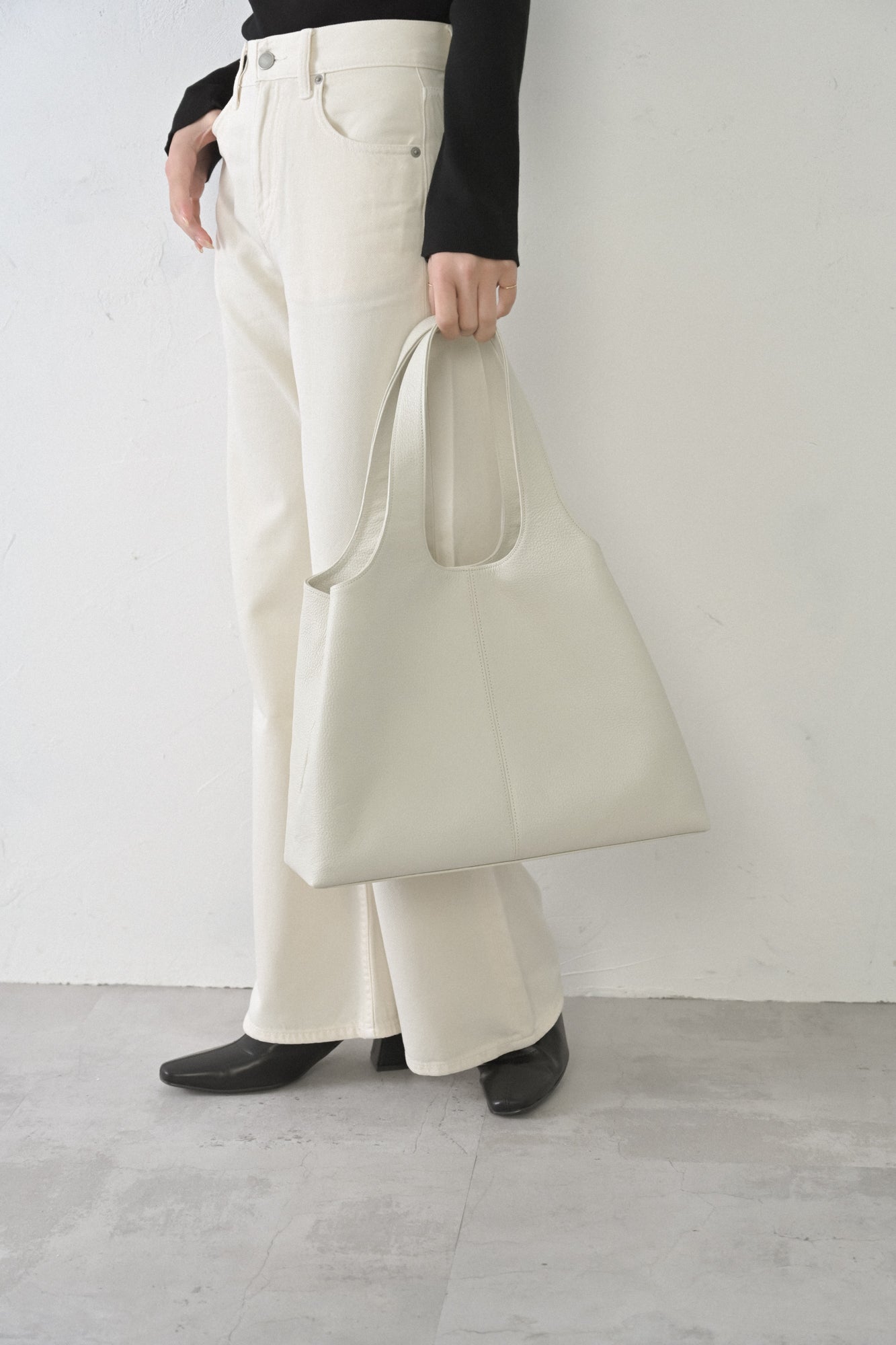 CLASSIC TOTE(IVORY)