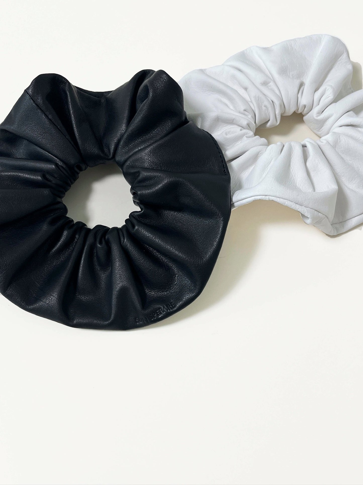SCRUNCHIE
