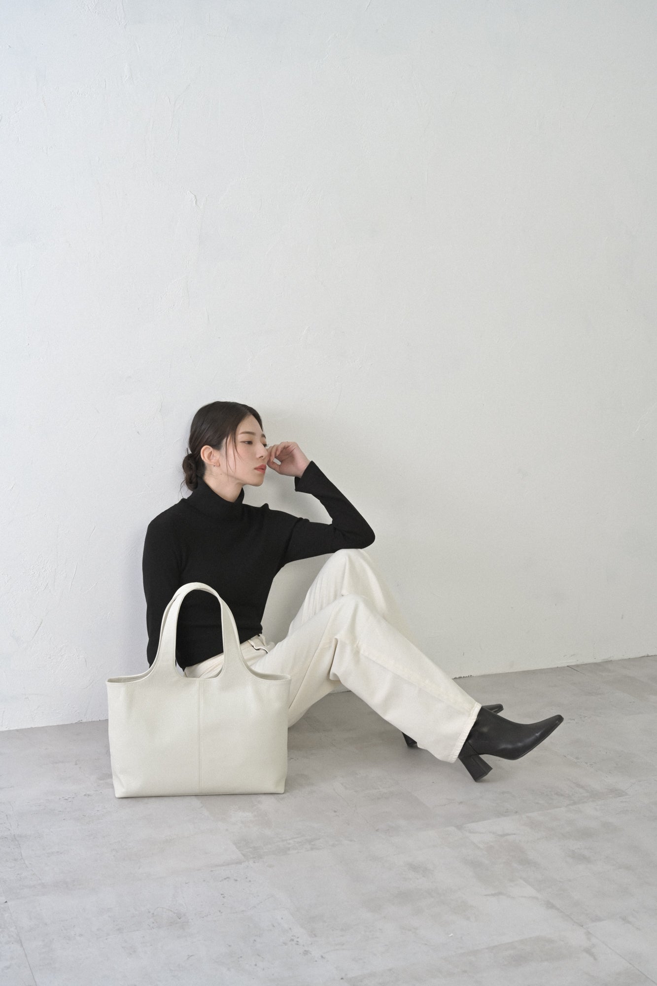 CLASSIC TOTE(IVORY)